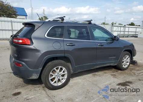 2016 Jeep Cherokee Latitude z USA, uszkodzony, nr VIN 1C4PJMCB9GW117809
